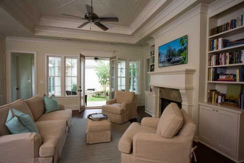 0018 single story 3 bedroom lake drive open floor plan country style home smallhometours.com 5