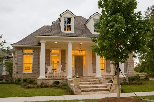 0018 single story 3 bedroom lake drive open floor plan country style home smallhometours.com 9