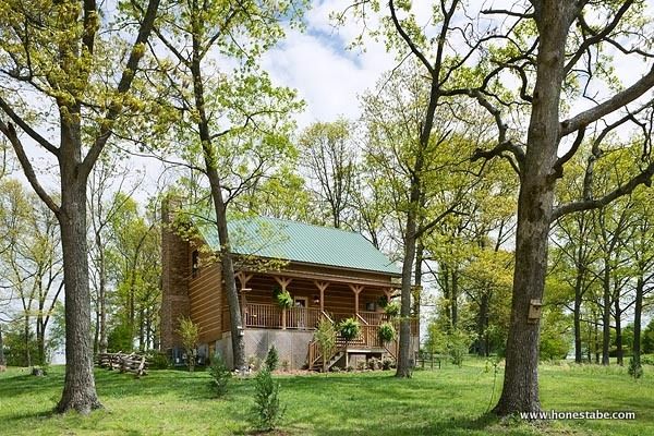 0044 Tour this custom Clayton Log Cabin that can fit a family of 8 smallhometours.com 2