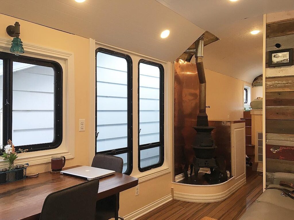 0048 Peek inside this converted bus Its unique kitchen will charm you with its efficiency smallhometours.com 8