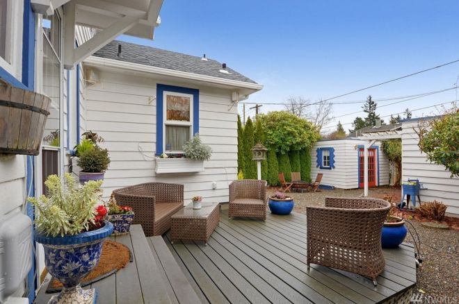 0051 Small Craftsmans styled cottage is big on charm smallhometours.com 9