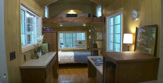 0056 NextDoor Housing specially designs these tiny beauties for aging loved ones smallhometours.com 2