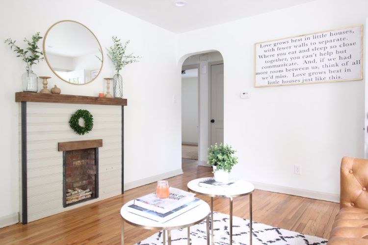0060 Every detail is perfect inside this remodeled navy blue cottage smallhometours.com 3