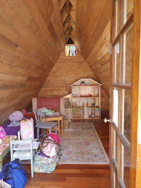 0065 a frame lily shed smallhometours 4