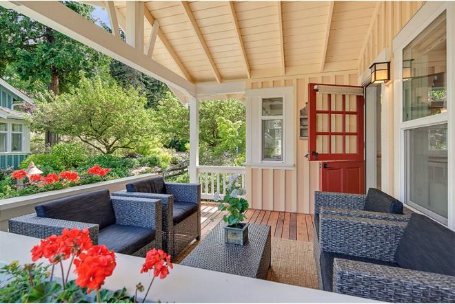 0081 Welcome to the gorgeous Kvale Hytte Cottage smallhometours.com 3