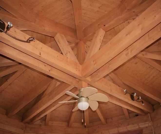 0082 Explore this 272 square foot log cabin and its unique octagonal pavilion design smallhometours.com 4