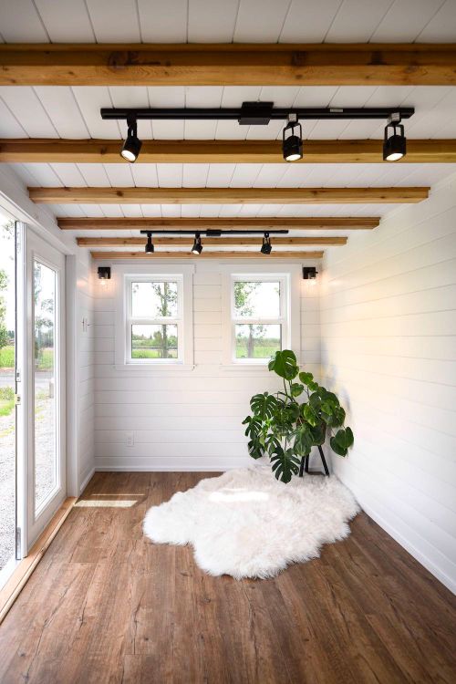 0086 Dont underestimate this tiny home It features 3 bedrooms and can fit 6 to 8 people smallhometours.com 3