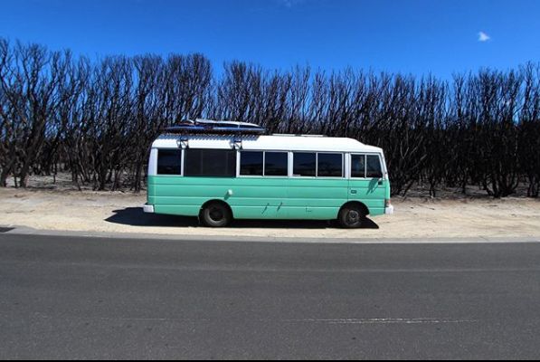 0088 How an Australian student and her pooch live full time in a renovated Nissan bus smallhometours.com 2