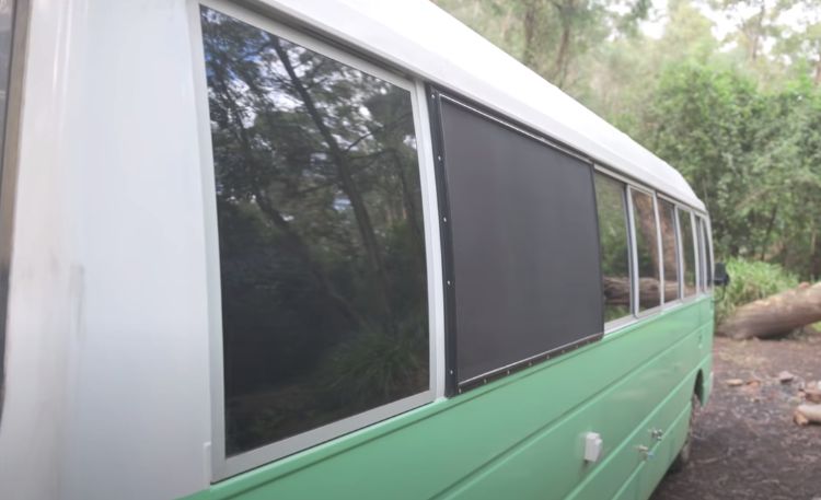0088 How an Australian student and her pooch live full time in a renovated Nissan bus smallhometours.com 3