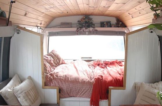 0088 How an Australian student and her pooch live full time in a renovated Nissan bus smallhometours.com 8