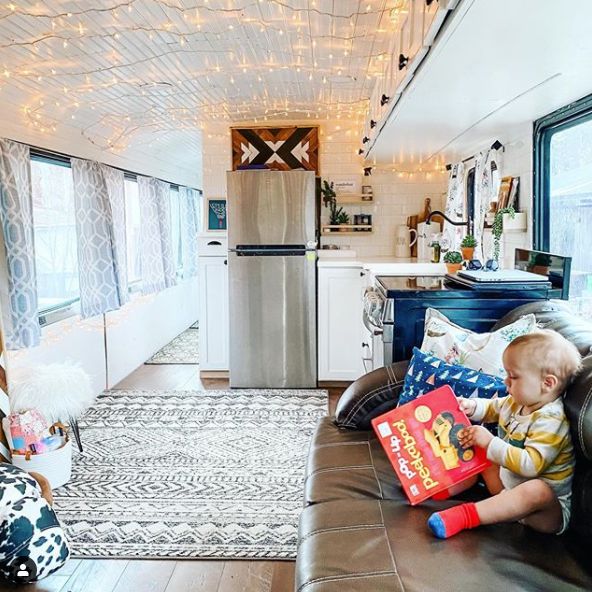 0090 A family of 6 travels full time in this renovated bus smallhometours.com 3
