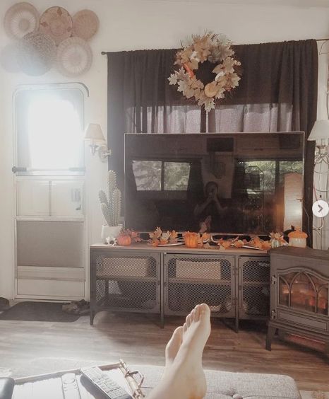 0101 One crafty couple transformed their dated RV into a paradise smallhometours.com 2