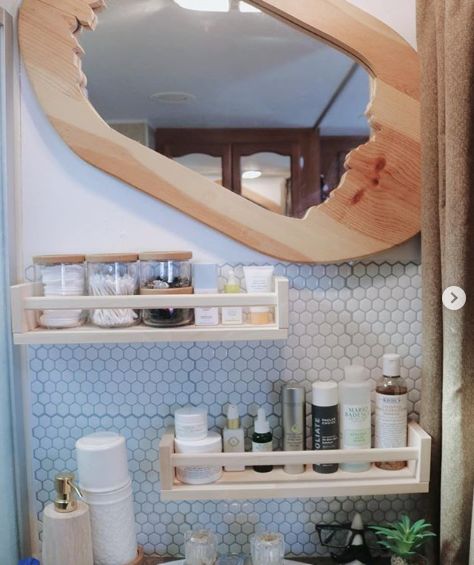 0101 One crafty couple transformed their dated RV into a paradise smallhometours.com 8