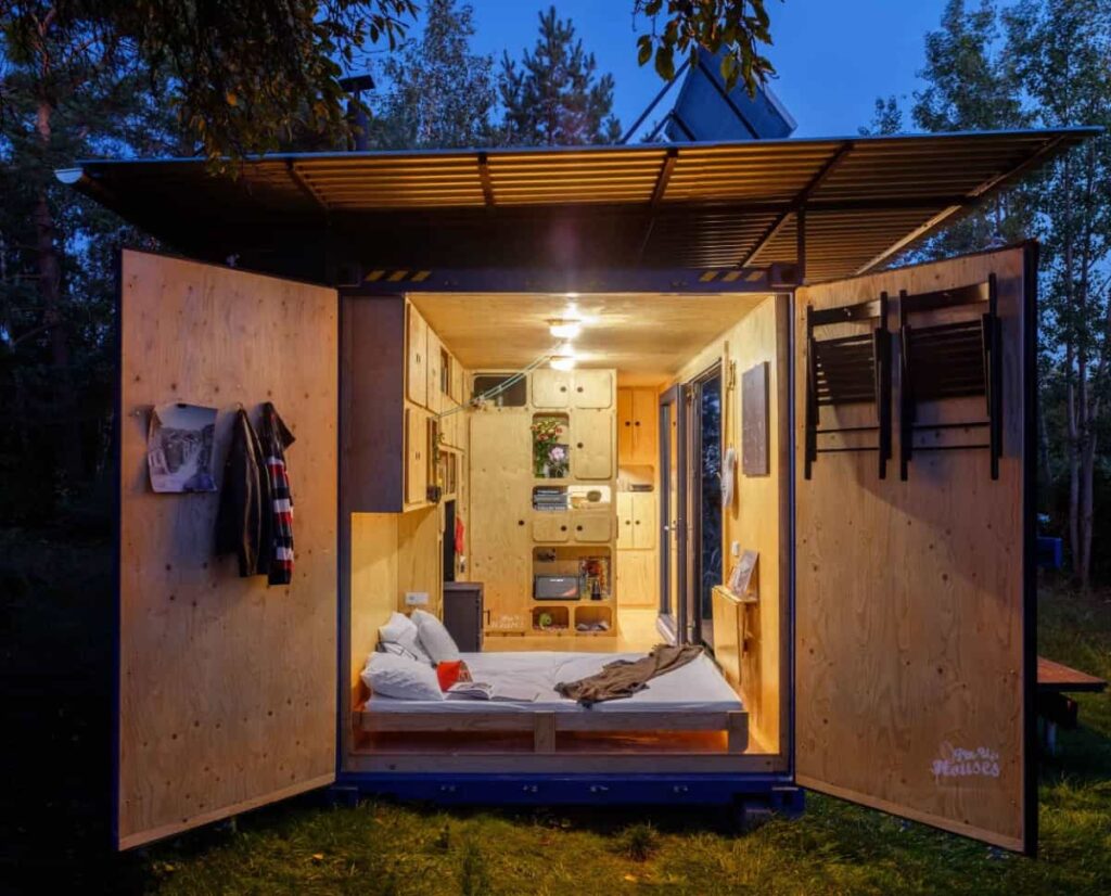 0101 single story 1 bedroom gaia off grid hc container home smallhometours.com 4