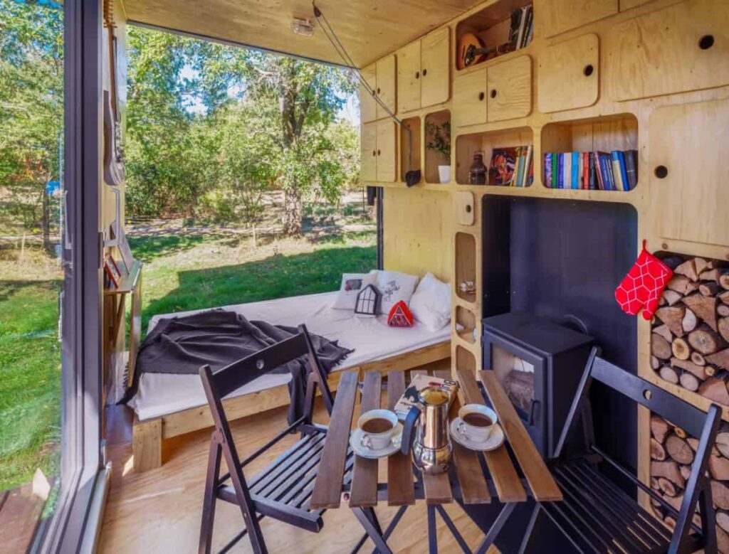0101 single story 1 bedroom gaia off grid hc container home smallhometours.com 8
