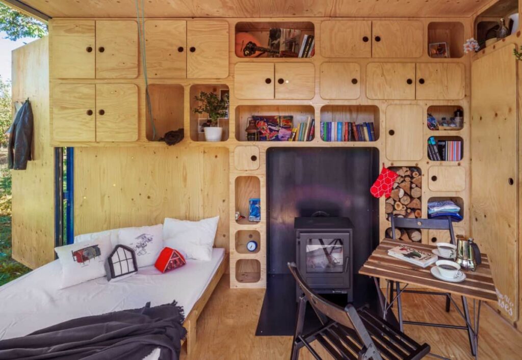 0101 single story 1 bedroom gaia off grid hc container home smallhometours.com 9