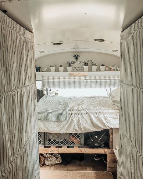 0102 How one couple lives on the go without sacrificing the comforts of home in their renovated skoolie 6