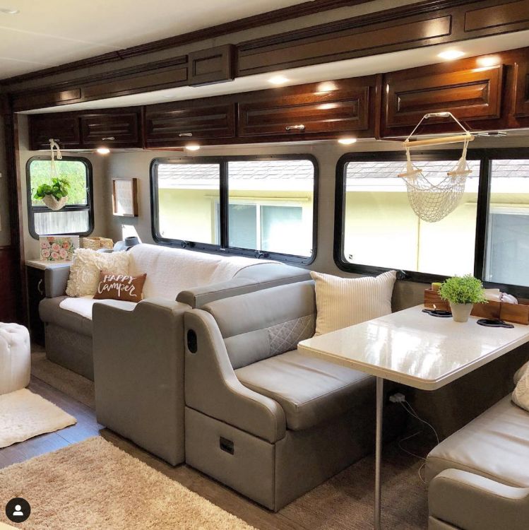 0103 Florida family of threes perfect RV lifestyle 10