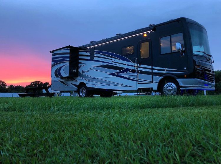 0103 Florida family of threes perfect RV lifestyle 3