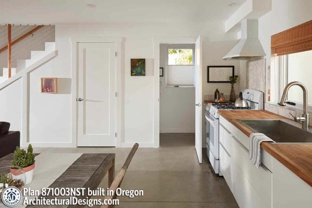 0107 tiny barndominium arcihtectural designs smallhometours.com 9