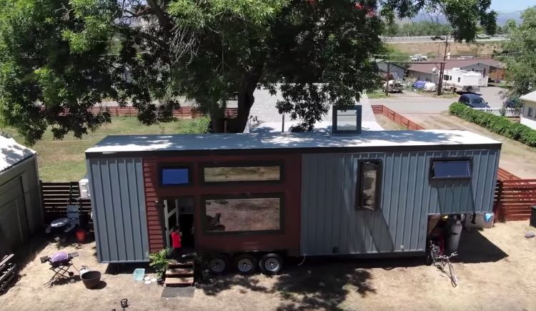 0110 The exterior doesnt look like much but this double decker fifth wheel has all the bells and whistles for a family of five 2