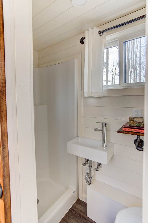 0113 Tour this rustic tiny home in the woods with a bright interior 5