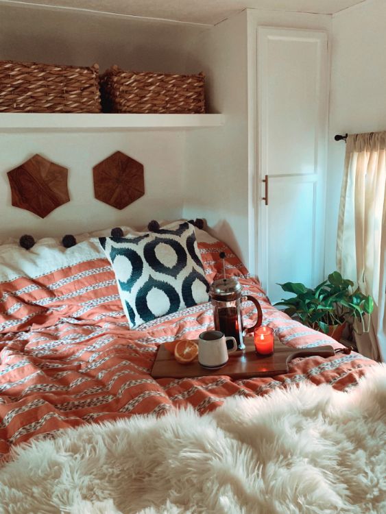 0116 Explore this bright and cheery tiny home 7