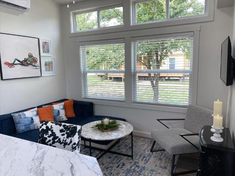 0117 Walk inside this charming park model RV. Youll want to move in right away 3
