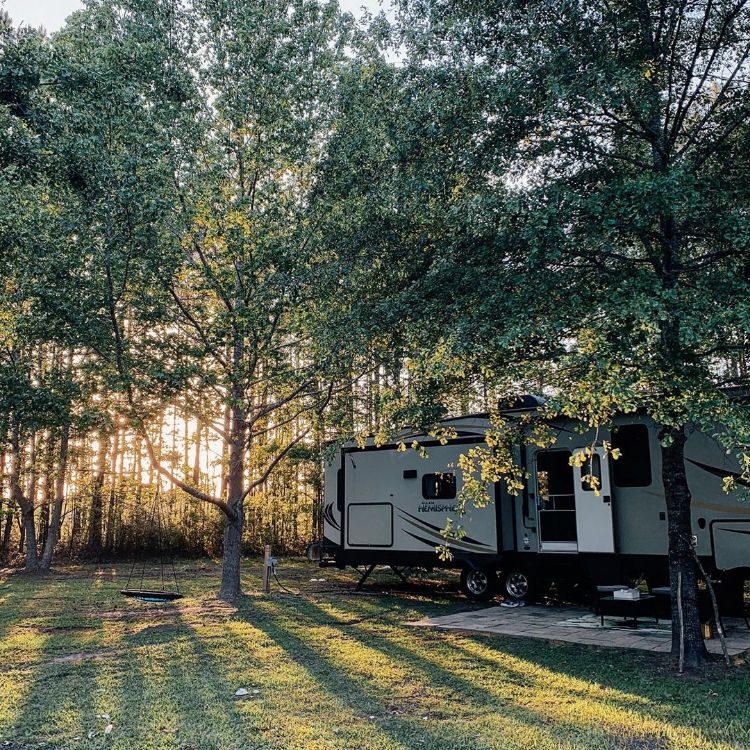 0121 A husband and wife team RVs for both home and business. Take a tour smallhometours.com 2