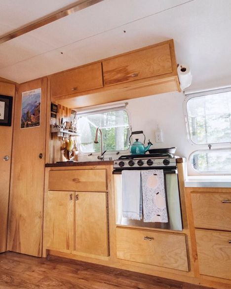 0122 Tour this 69 Airstream Youll want to move in smallhometours.com 5