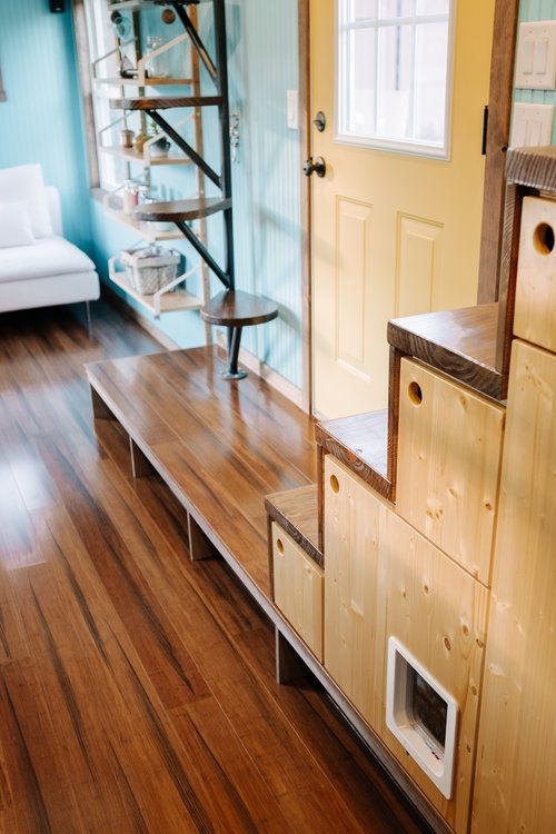 0129 Yes you can live large in a tiny home. This whimsical two bedroom is a prime example smallhometours.com 6