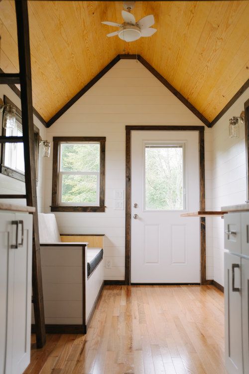 0130 Rustic style with a modern twist creates a bucolic oasis in this Maine inspired tiny home smallhometours.com 3