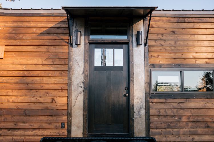 0131 Form meets function in this 26 foot tiny home complete with its own Crossfit gym smallhometours.com 2