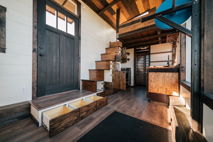 0131 Form meets function in this 26 foot tiny home complete with its own Crossfit gym smallhometours.com 8