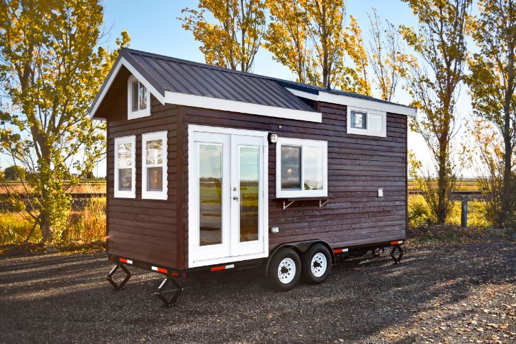 0141 In contemporary farmhouse style this sleek tiny home fits all lifes comforts into 22 feet smallhometours.com 7