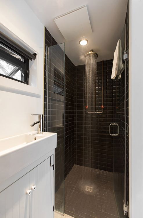 0146 A wall of glass connects this contemporary micro chalet with enchanted woodlands smallhometours.com 6