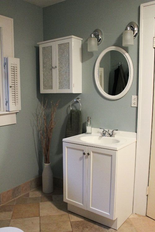 0158 Adorable on the outside and eclectic on the inside youll love this cottage smallhometours.com 8