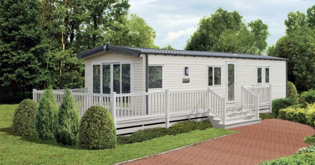 0162 Tour 6 stunning tiny homes that will convince you to move in smallhometours.com 3