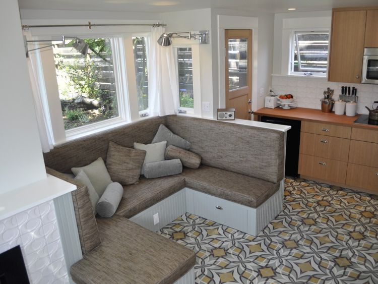 0164 Tour this tiny cottage with a clever layout – the interior decor is a real charmer smallhometours.com 4