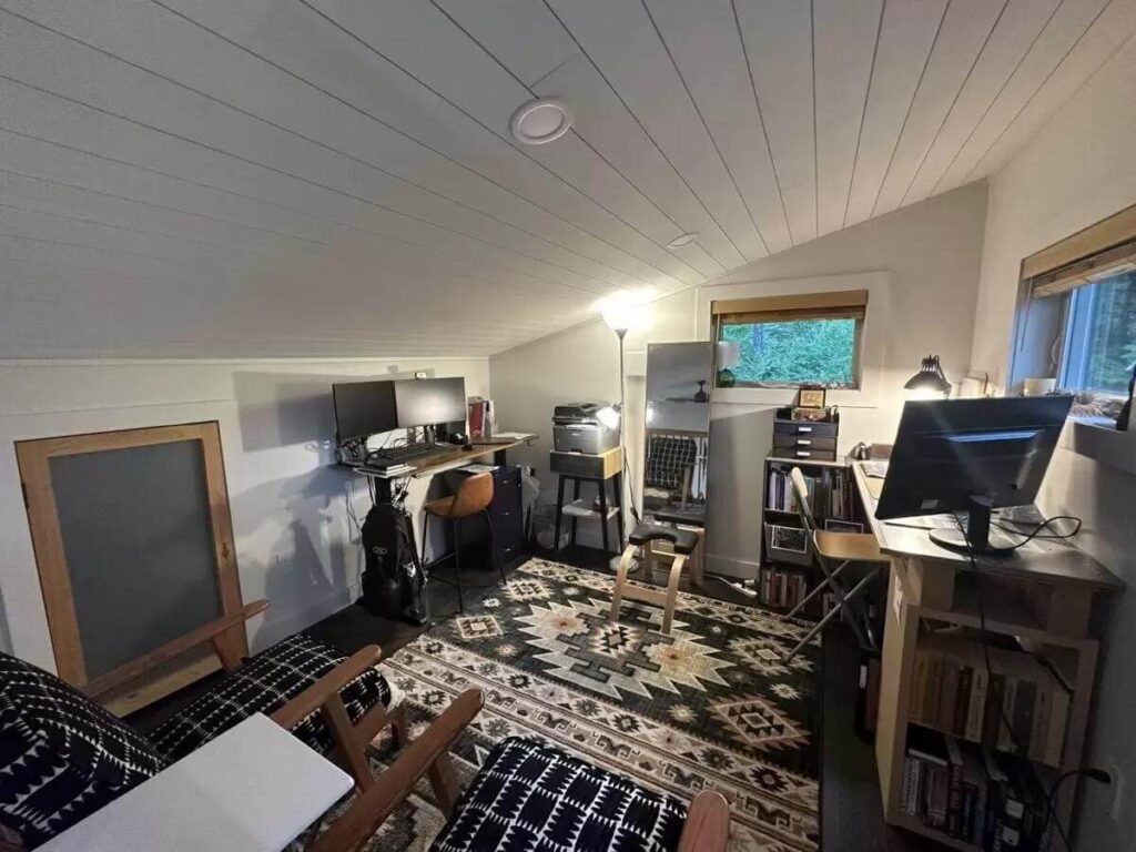 0185 mountain cabin smallhometours.com 11
