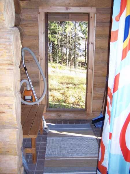 0193 Check out the beautiful surprise in this gorgeous log cabin smallhometours.com 10
