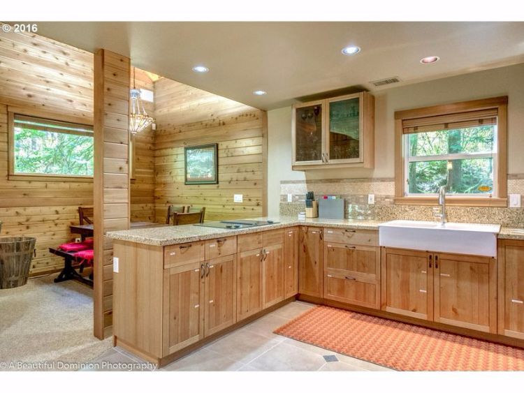 0195 Check out the winning kitchen inside this lovely woodland log home smallhometours.com 5
