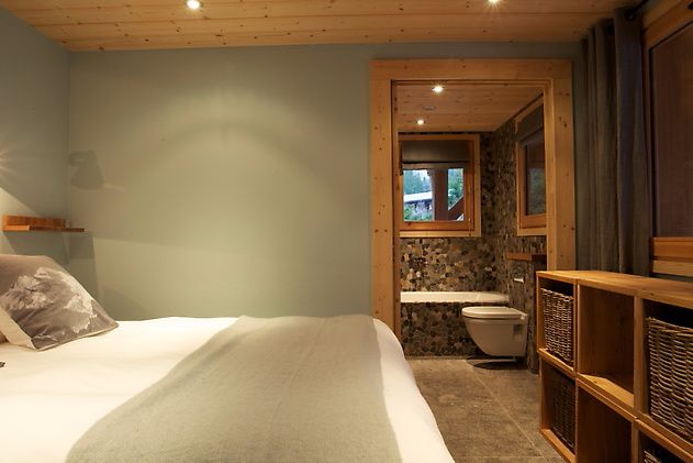 0198 This 6 bedroom ski lodge has a few secrets to really make your party swing smallhometours.com 18