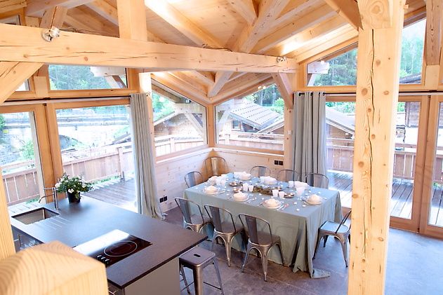0198 This 6 bedroom ski lodge has a few secrets to really make your party swing smallhometours.com 5