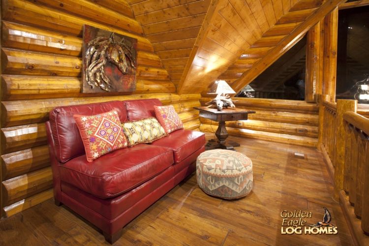 0199 Explore this beautifully lit timber frame home for a glimpse at a true rustic retreat smallhometours.com 16