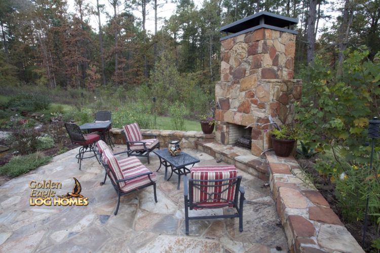 0199 Explore this beautifully lit timber frame home for a glimpse at a true rustic retreat smallhometours.com 23