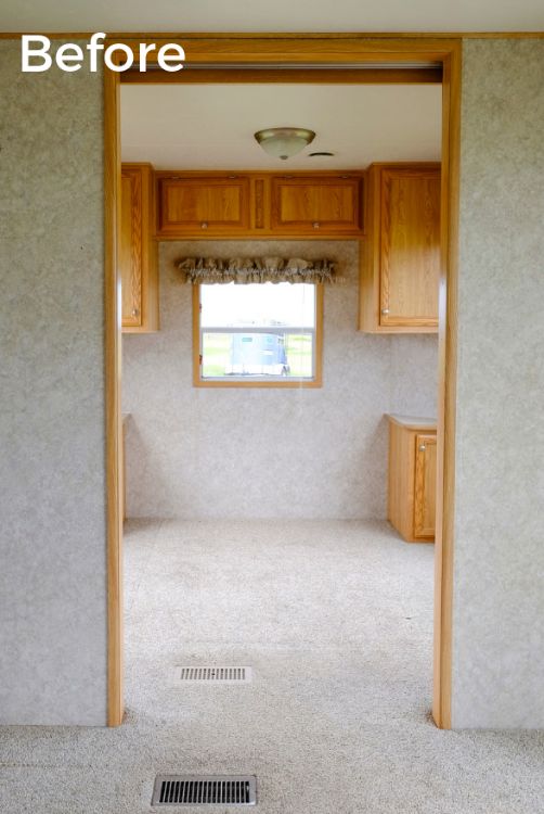 0203 This RV remodel is Joyfully Growing smallhometours.com 10