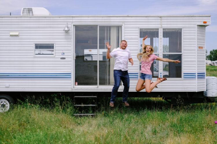 0203 This RV remodel is Joyfully Growing smallhometours.com 12