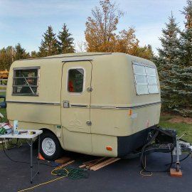 0207 Meet Jelly Bean the cute and adorable camper smallhometours.com 2