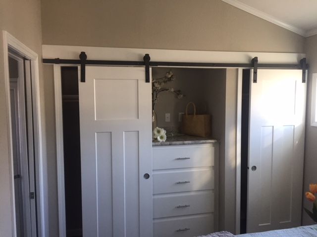 0209 An Arkansas design firm offers one stop shopping for your new tiny home like these chic RVs smallhometours.com 3